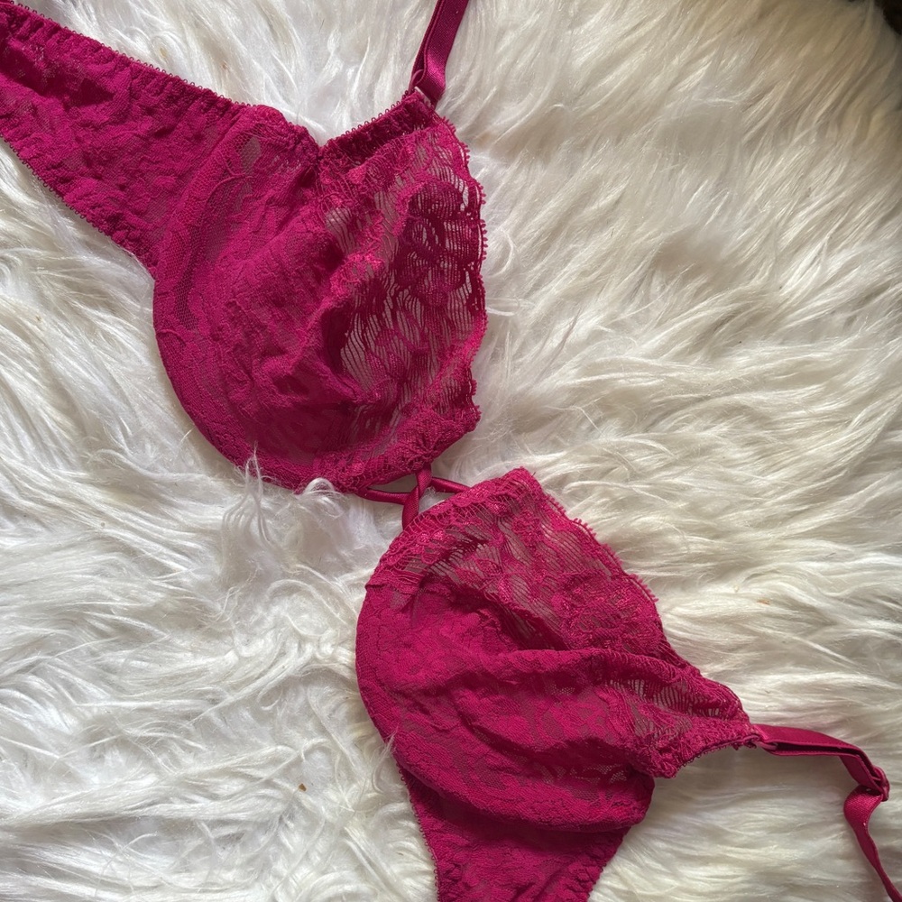 Vintage Lace Underwire Bra